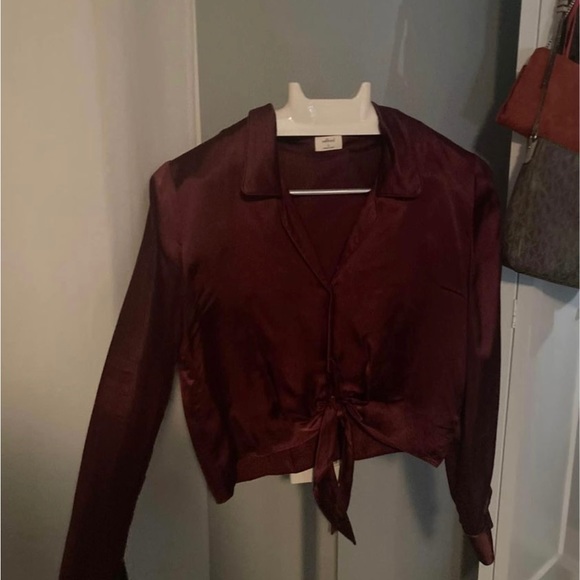 Button down shirt - Picture 2 of 3